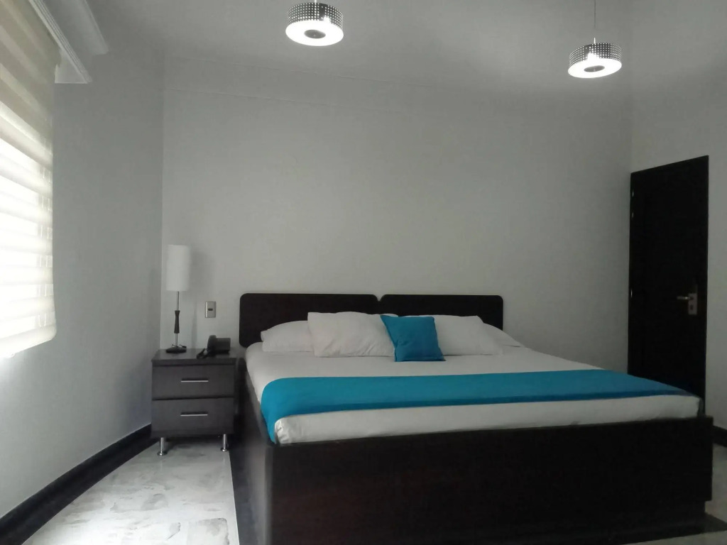 Hotel Calasanz Real