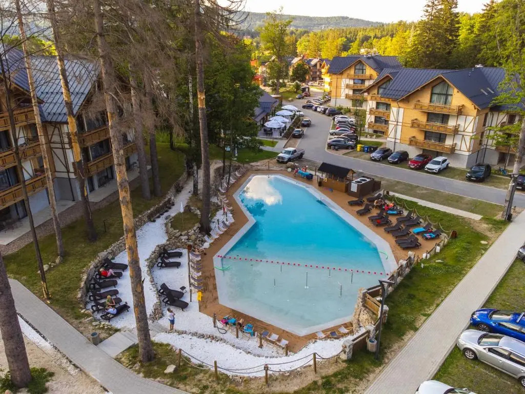 Platinum Apartments