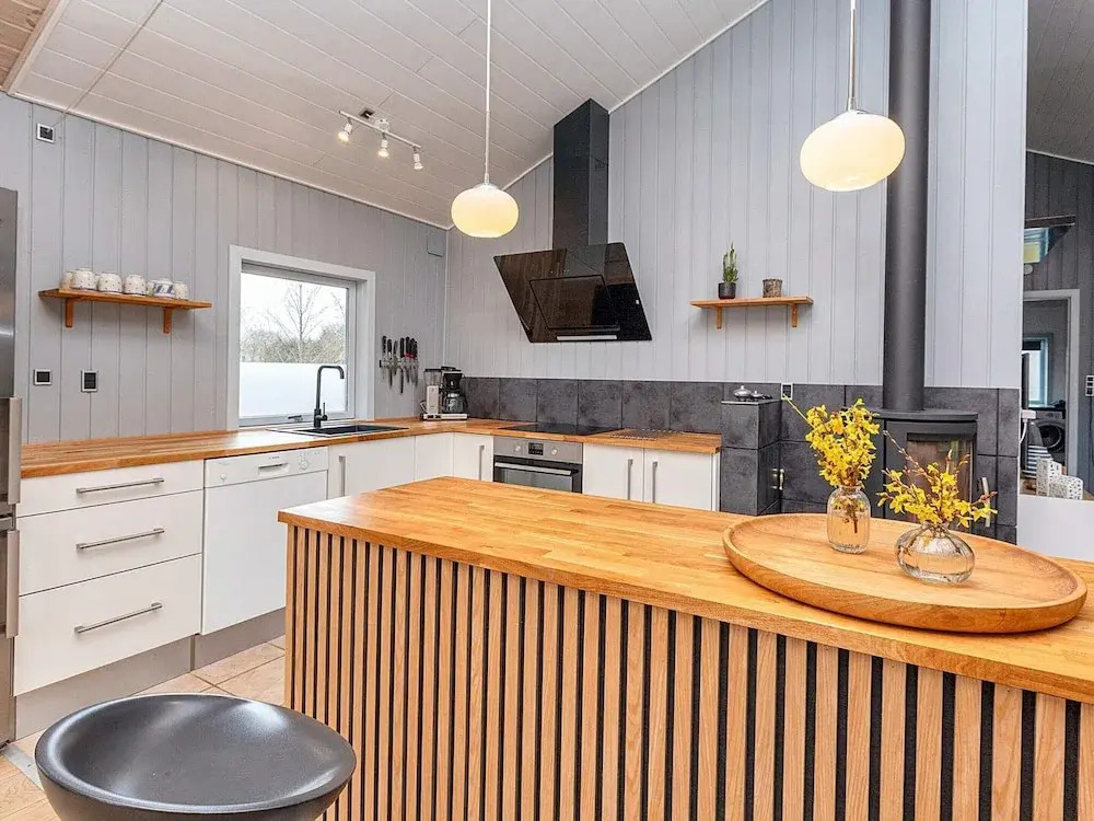 4 person holiday home in Vinderup
