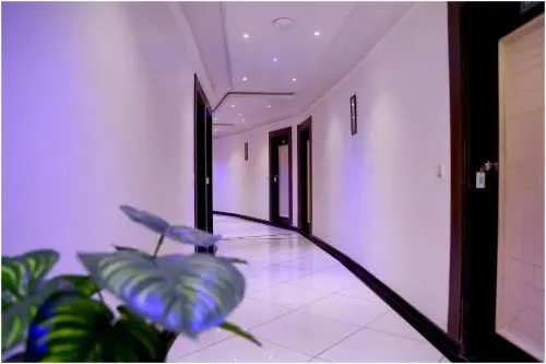 Hotel Wellcome Inn