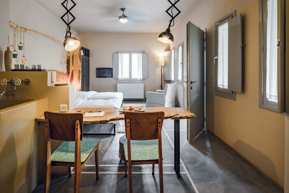 Mazaraki Guesthouse