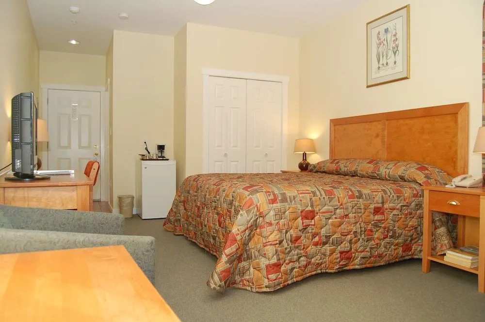 Summerland Motel