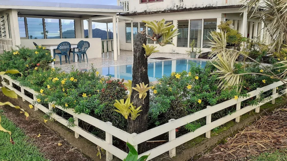 Dave Parker Eco Lodge Hotel