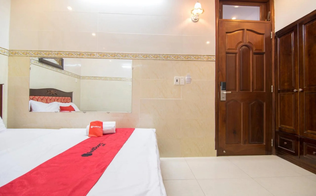 Palm Hotel - Hoang Dung