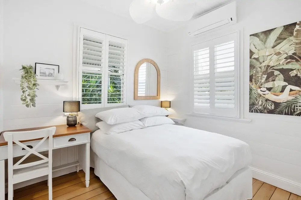 Tranquil 2-bed Family Home With Deck Among Trees
