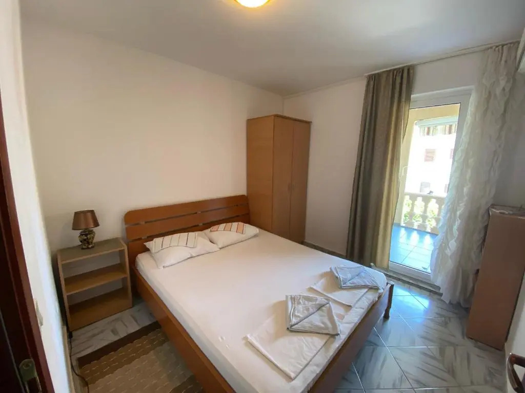 Apartments Kalluka