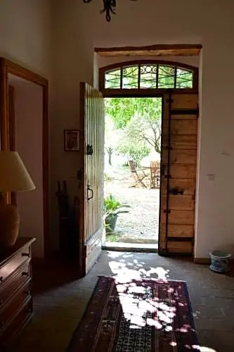 Chambres d hôtes de charme dans Mas La Souvine du 17ème, chambres climatisées
