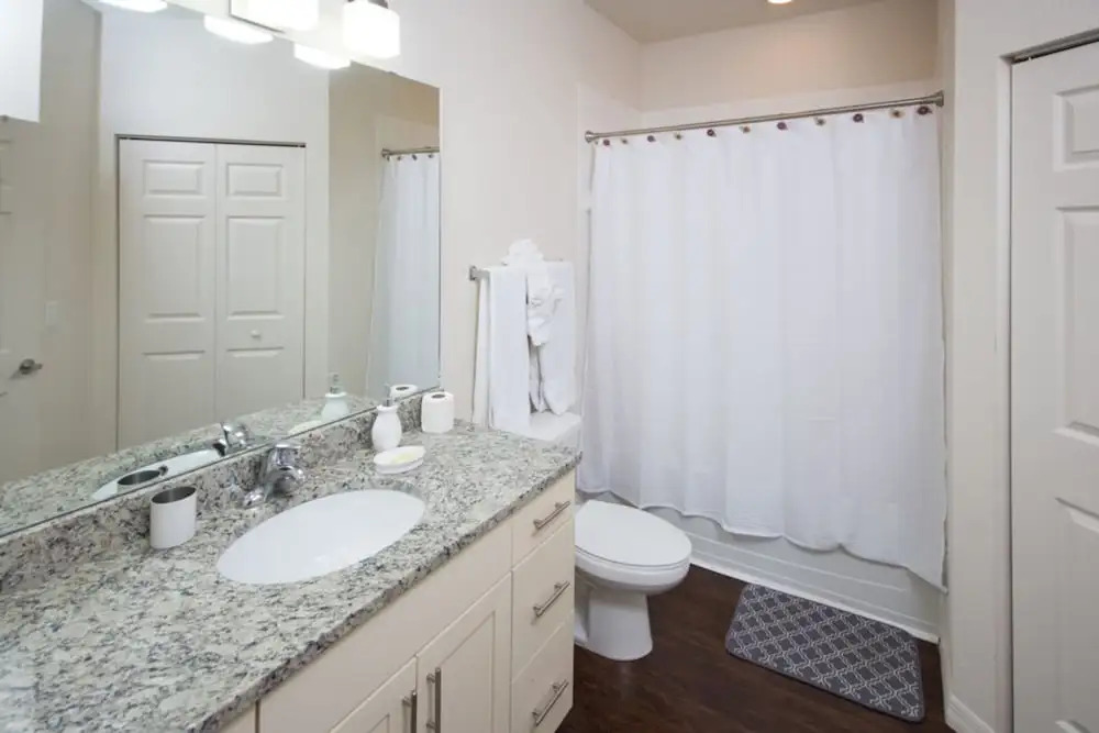 Lucaya Village Townhome with Pool, 6 Mi to Disney
