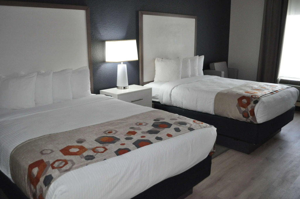 Best Western Heritage Inn and Suites