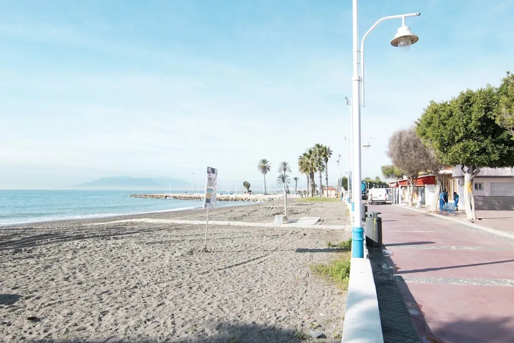 Letmalaga Cremades Beach