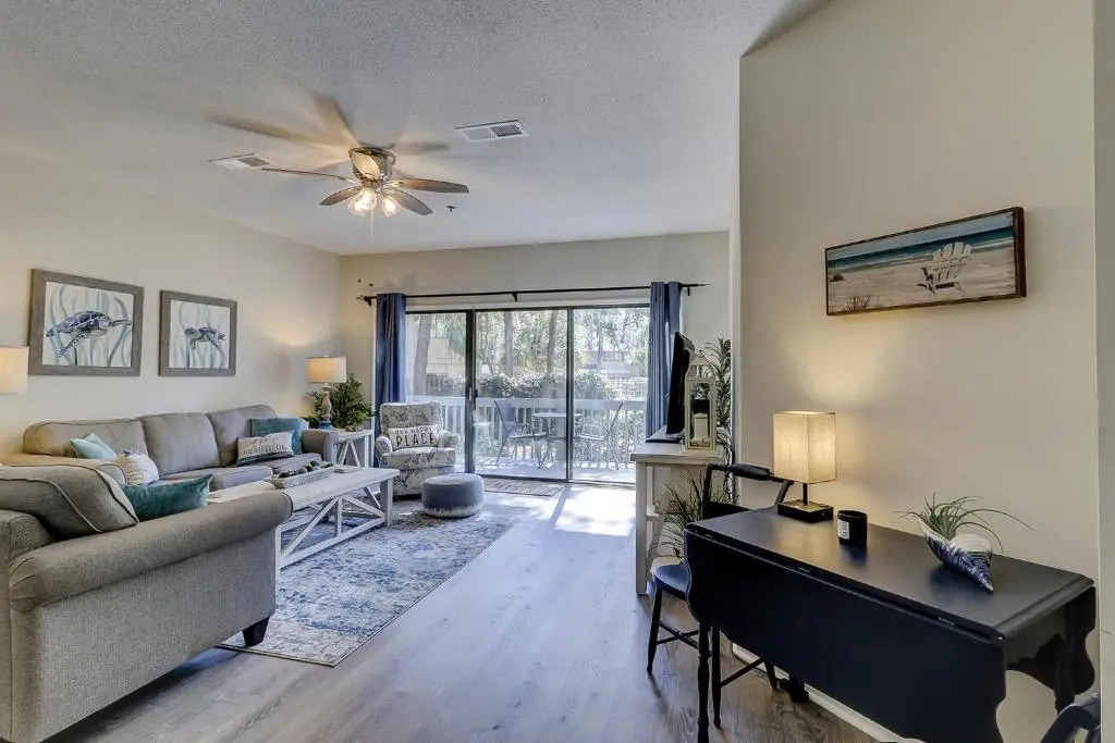 81 Ocean Breeze 2 BR condo Forest Beach