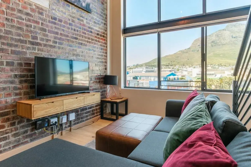 Penthouse 2 Bedroom - Biscuit Mill- Apartment