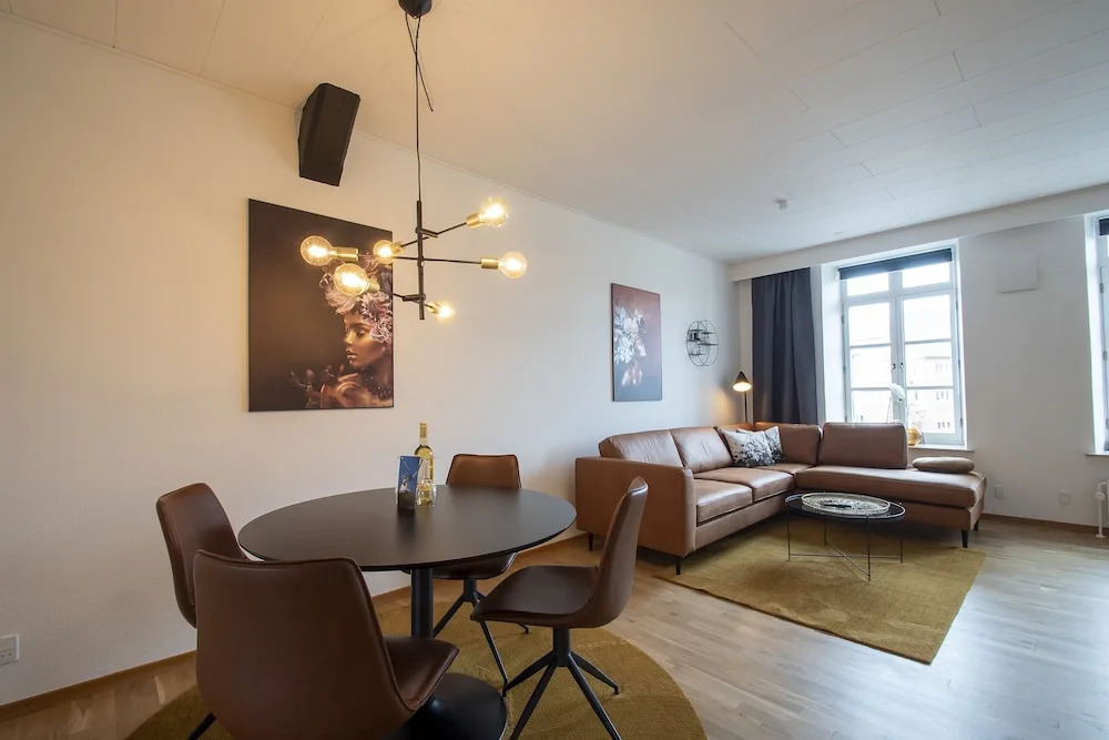 Stylish two floor Deluxe Apartment