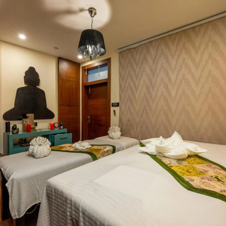 Grand View Hotel