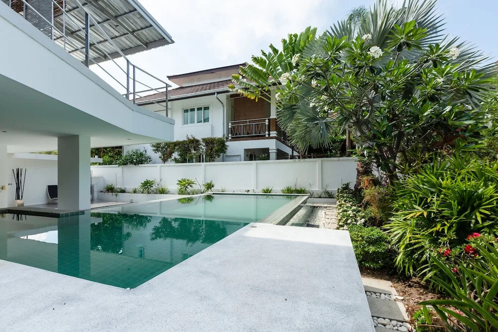 4 Bedroom Modern Pool Villa