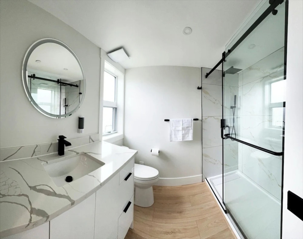 Peachview Suites