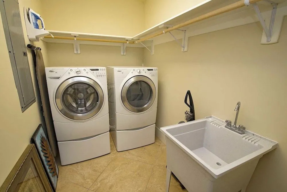 Turquoise Place D1208 3 Bedrooms 3.5 Bathrooms Condo