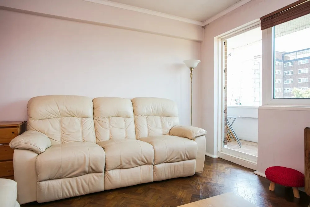 2 Bedroom Flat in Stockwel