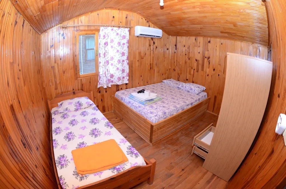Olympos Camlık Pension
