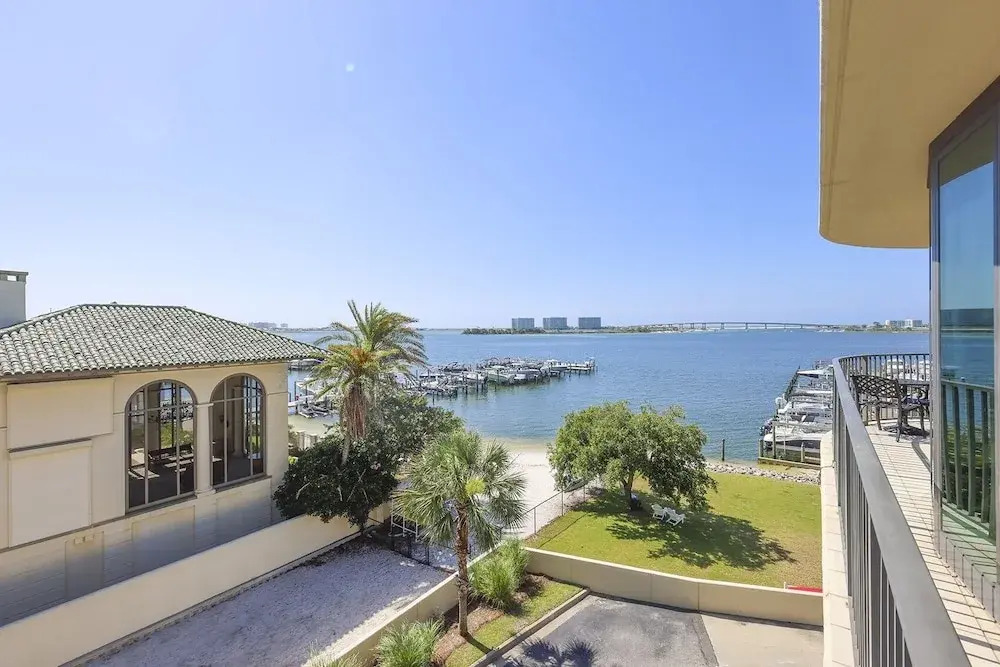 Phoenix On The Bay 1333 - Poseidon House 5 Bedroom Condo