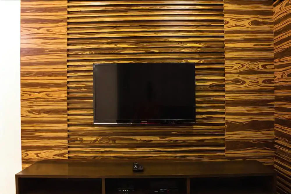 Lusso Suite Island Plaza