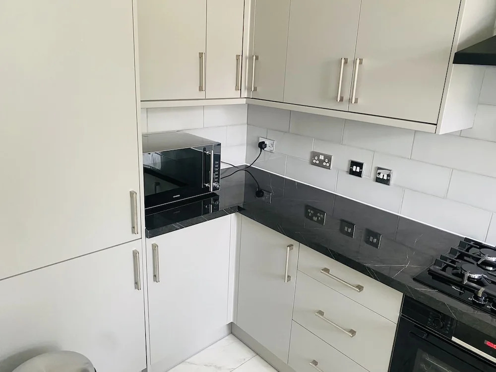 3-bed House - Sleeps 5 & Central Links