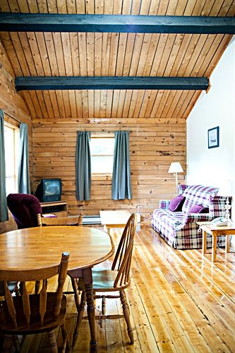Ingonish Chalets