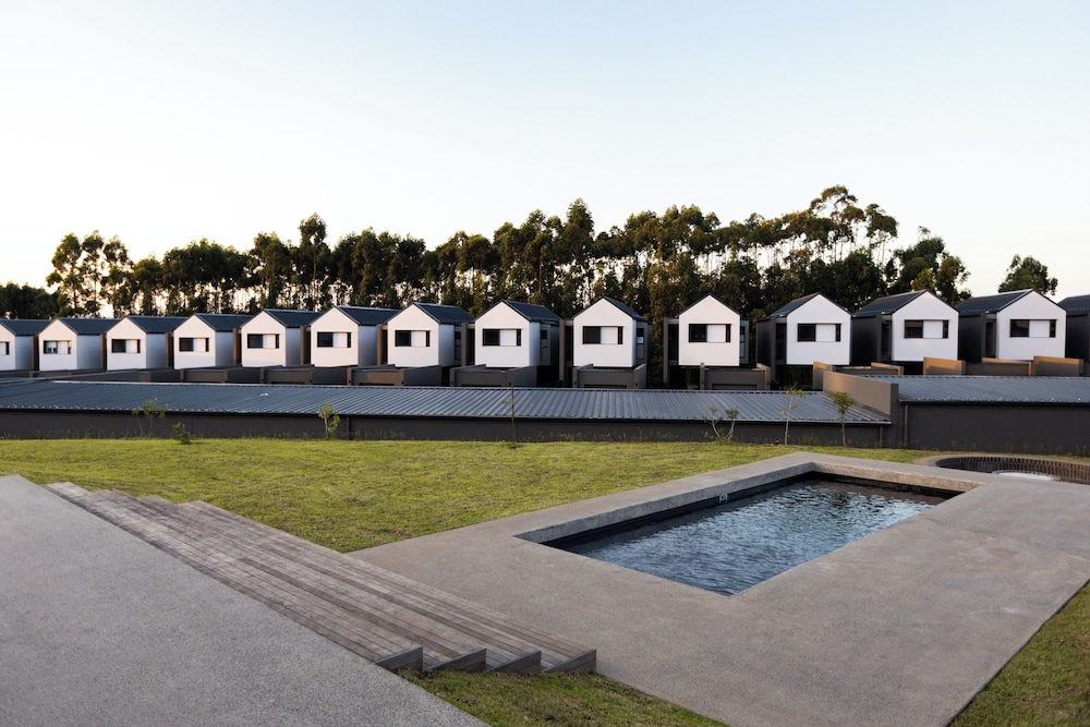 The Woods Luxury Homes - Elaleni Estate