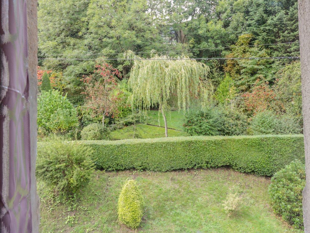 6 Coltbridge Gardens