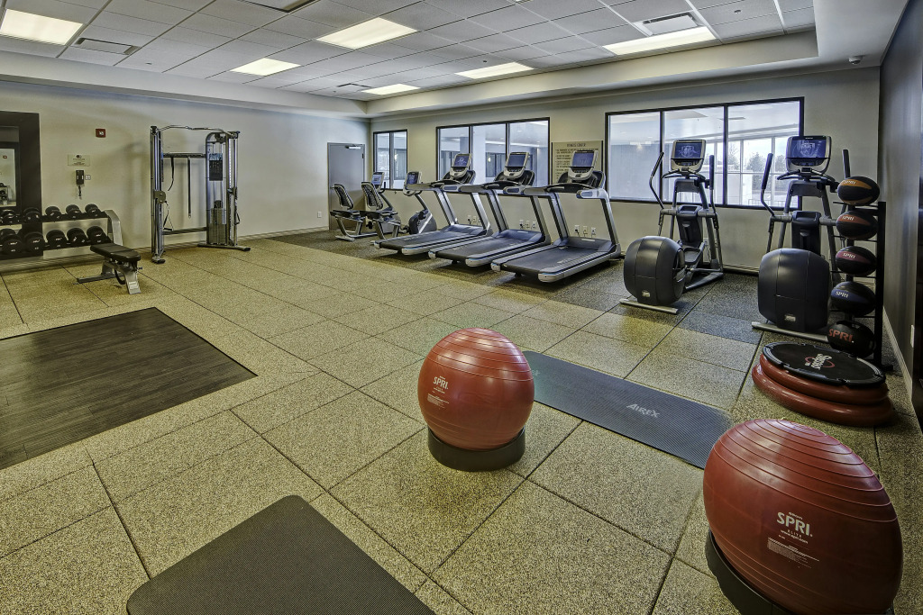 DoubleTree by Hilton Decatur Riverfront