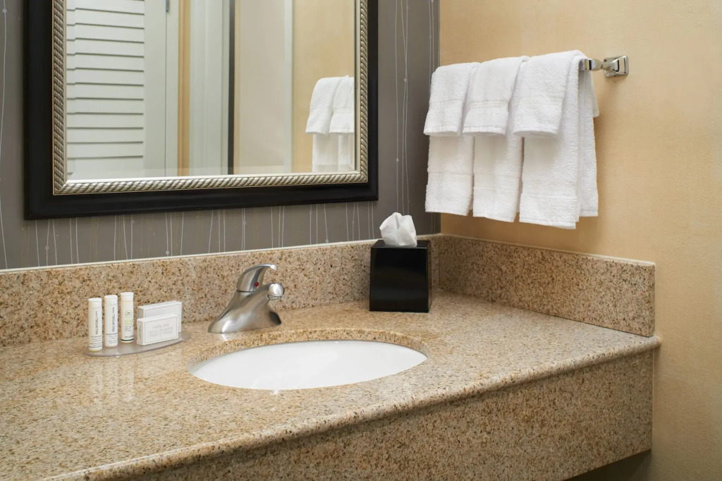Courtyard by Marriott Rockford