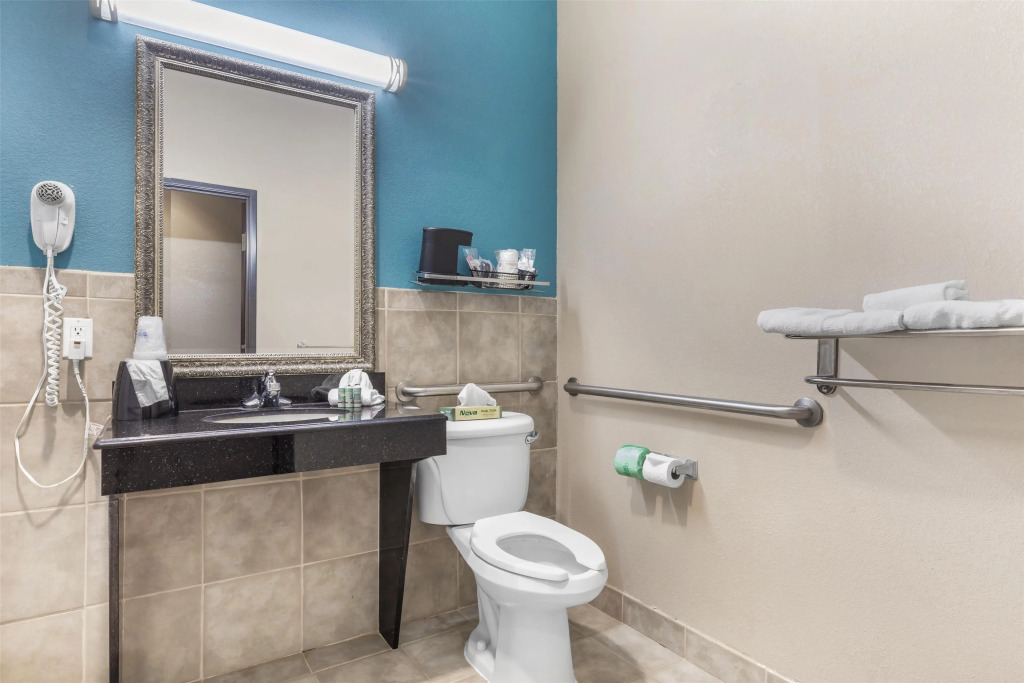 Best Western Mineola Inn