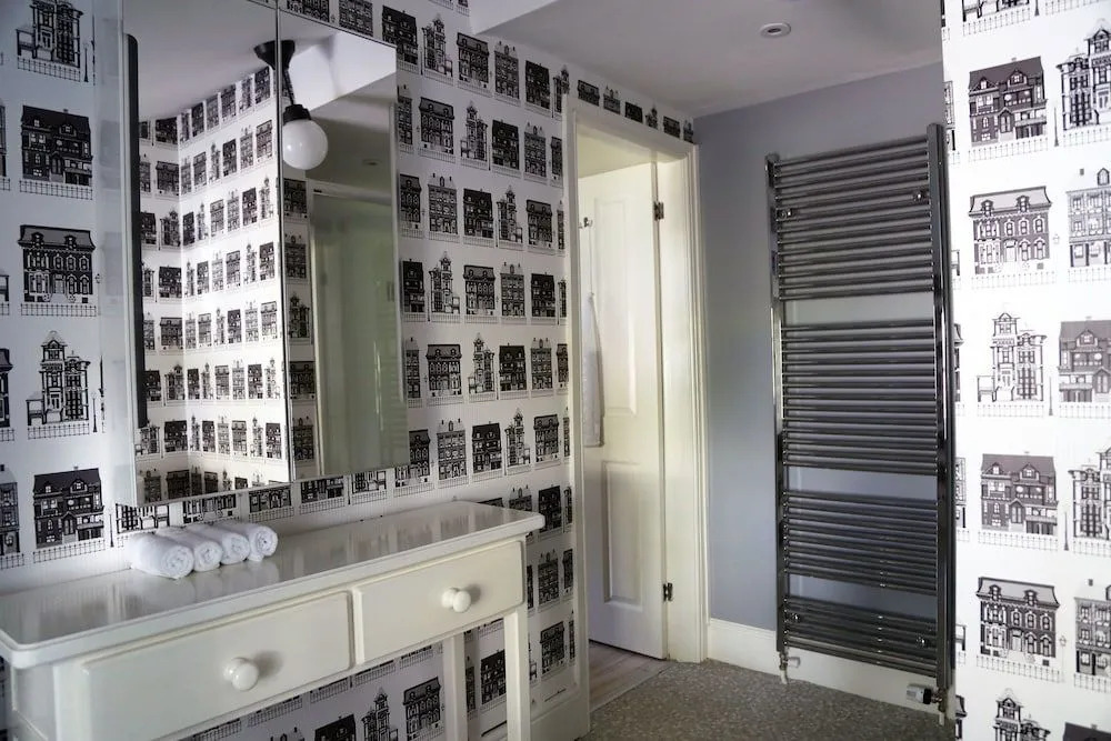Summerhill Guest House