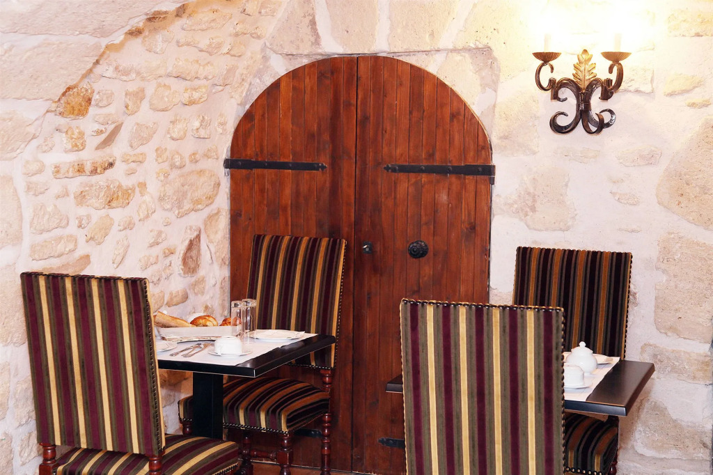 Hotel Saint-Louis Marais