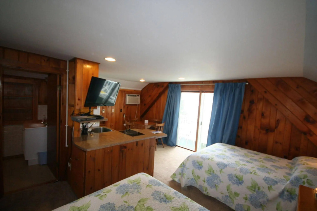 White Cap Village Unit 6