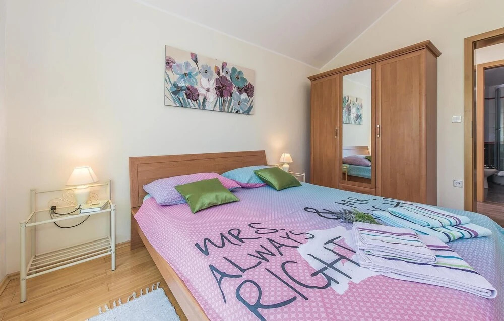 Nice Home in Dubrava With Wifi and 3 Bedrooms