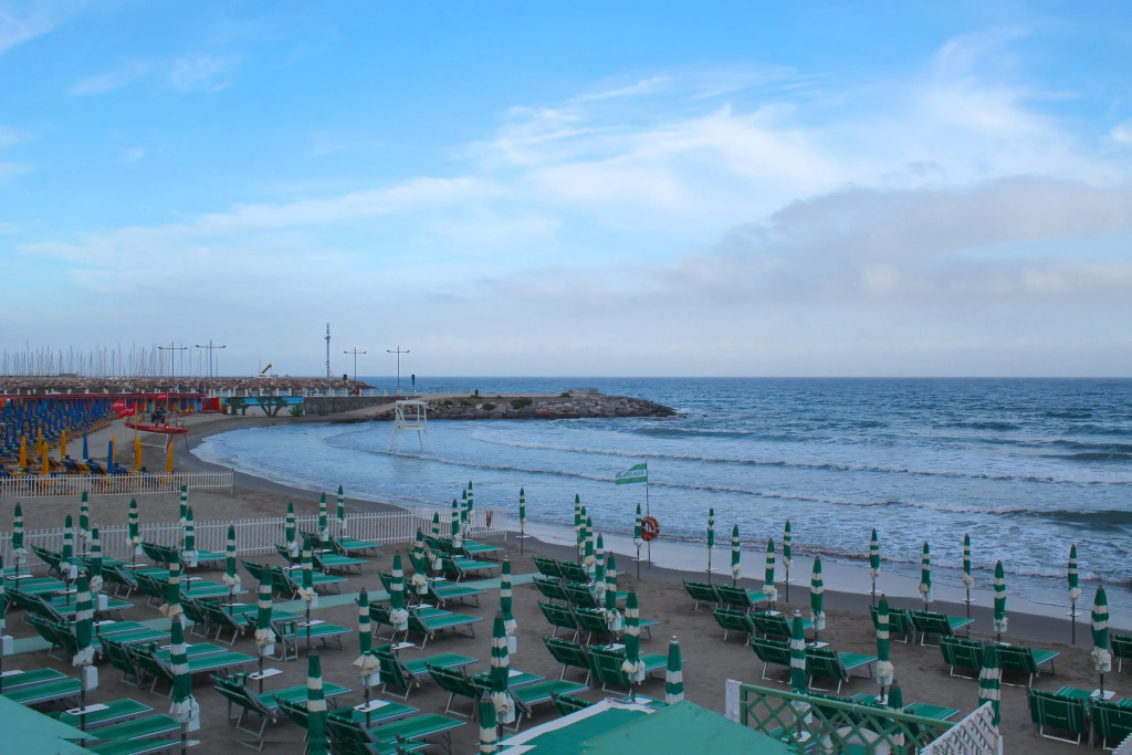 Ca Dartista For Nature Lovers with Terrace Garden - Happy Rentals