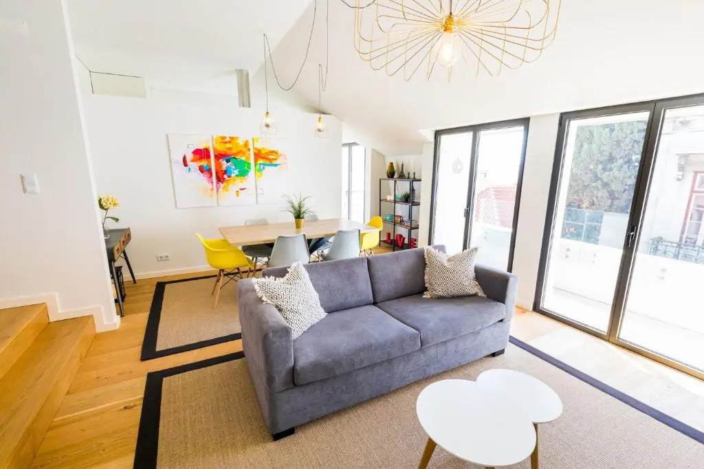 ALTIDO Bairro Alto 2-BR Apartment with Large Terrace
