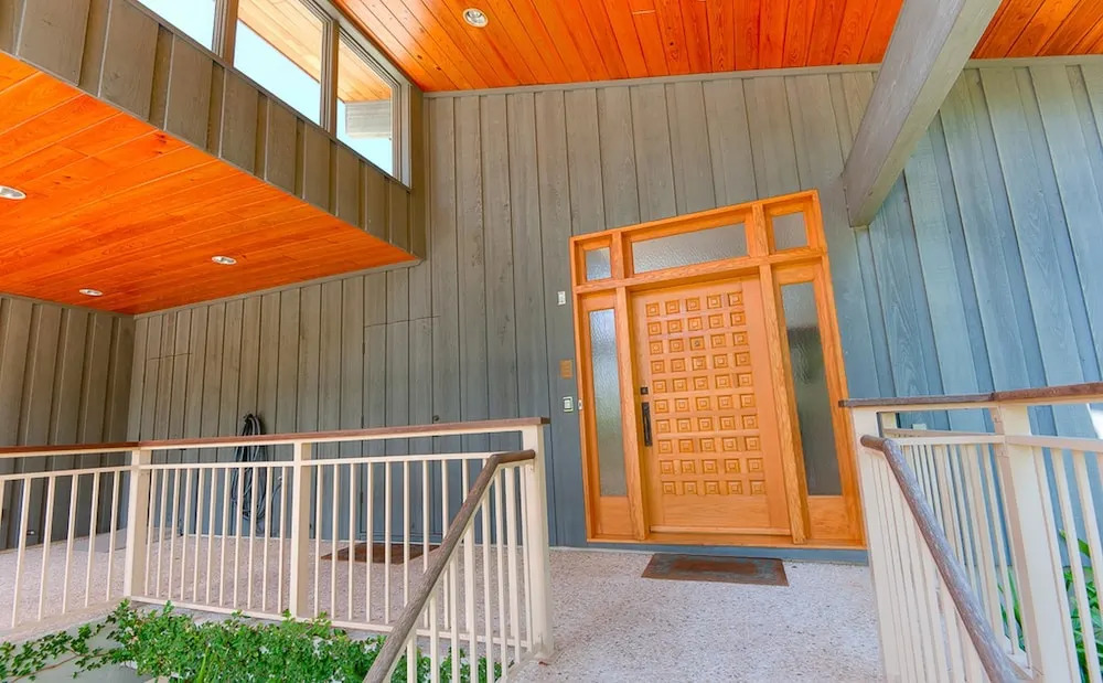Hunters Point Apartment 6