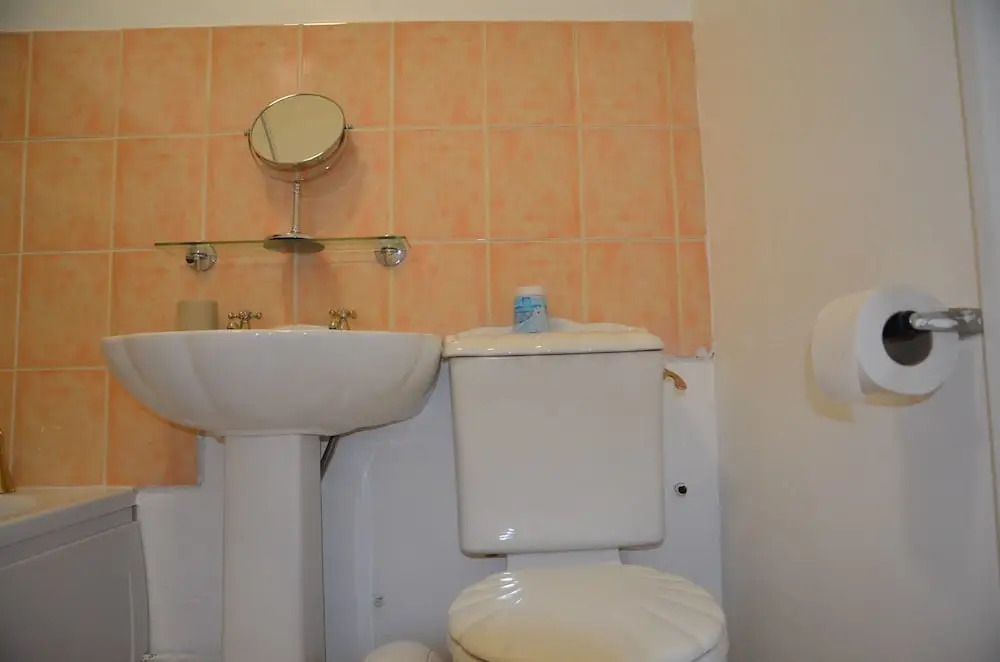 People Boxes Apartments - 74 Highbury