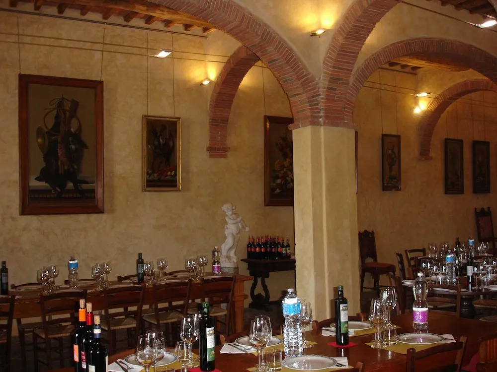 Agriturismo La Papessa - Fattoria Montecchio