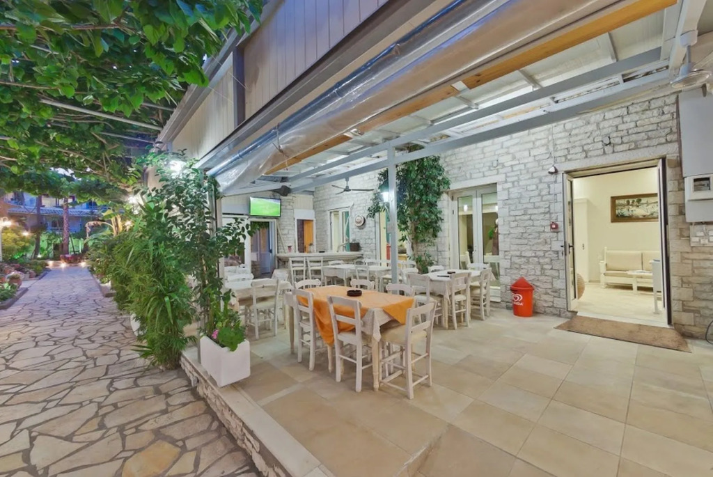 Rouda Bay Beach Hotel