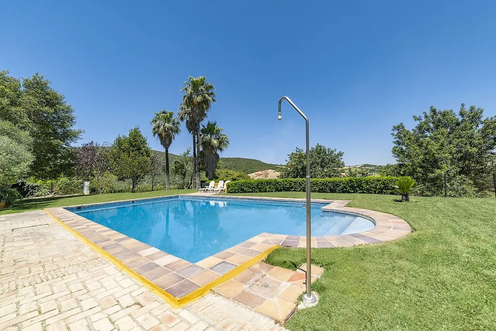 Alterhome Cortijo Sierra y Lago