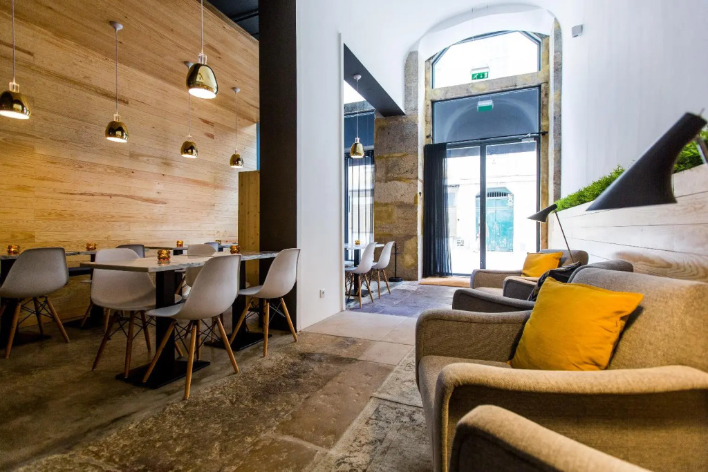 The 8 - Downtown Suites