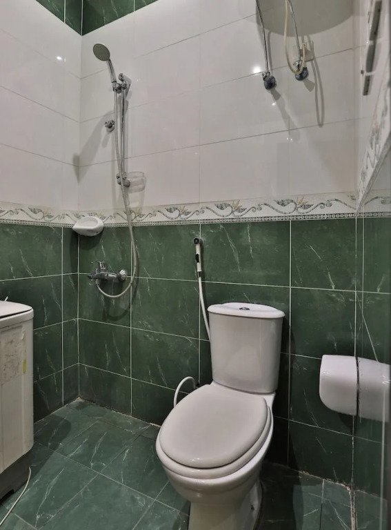 OYO 215 Wassan International Hotel