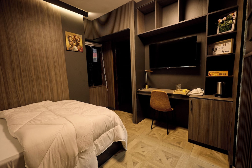 Premier Cabins