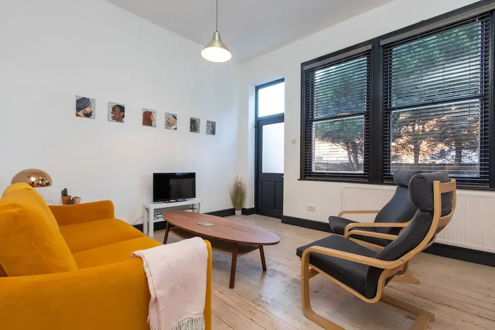 Serene and Spacious 1 Bedroom Garden Flat in Clapton