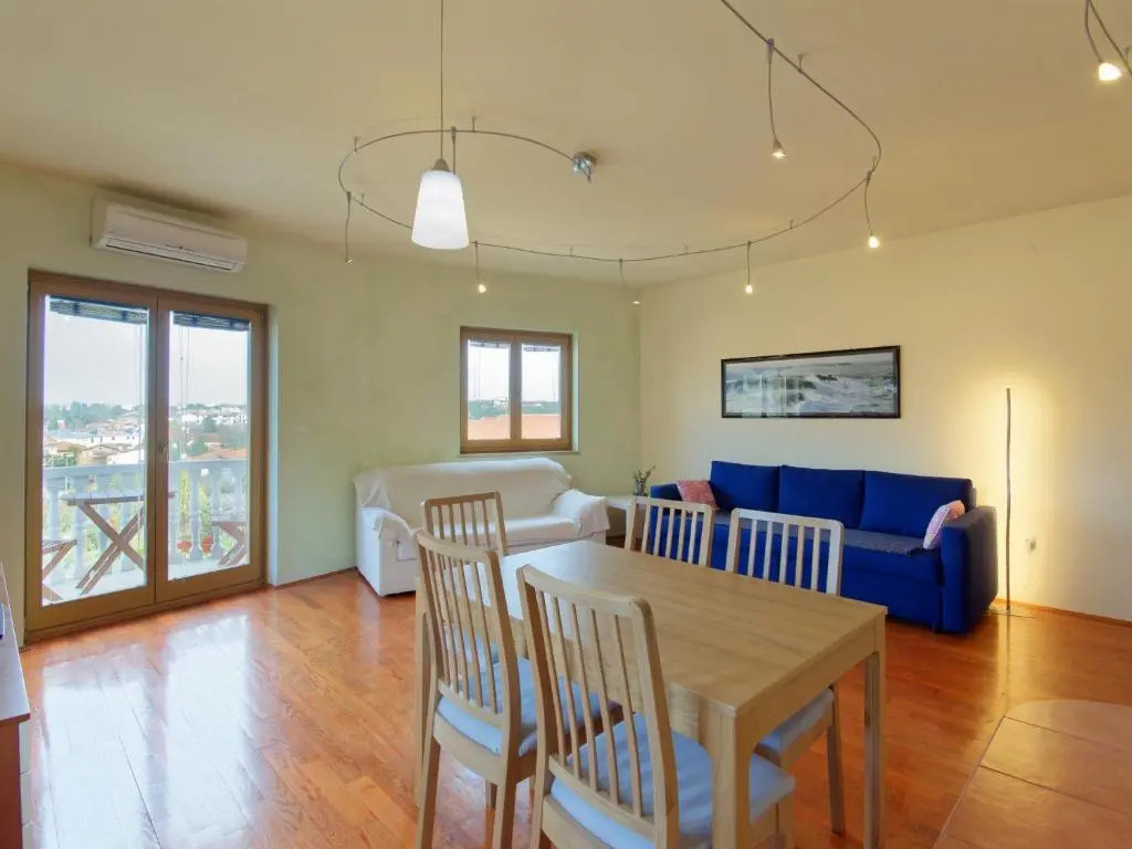 Apartment Lux