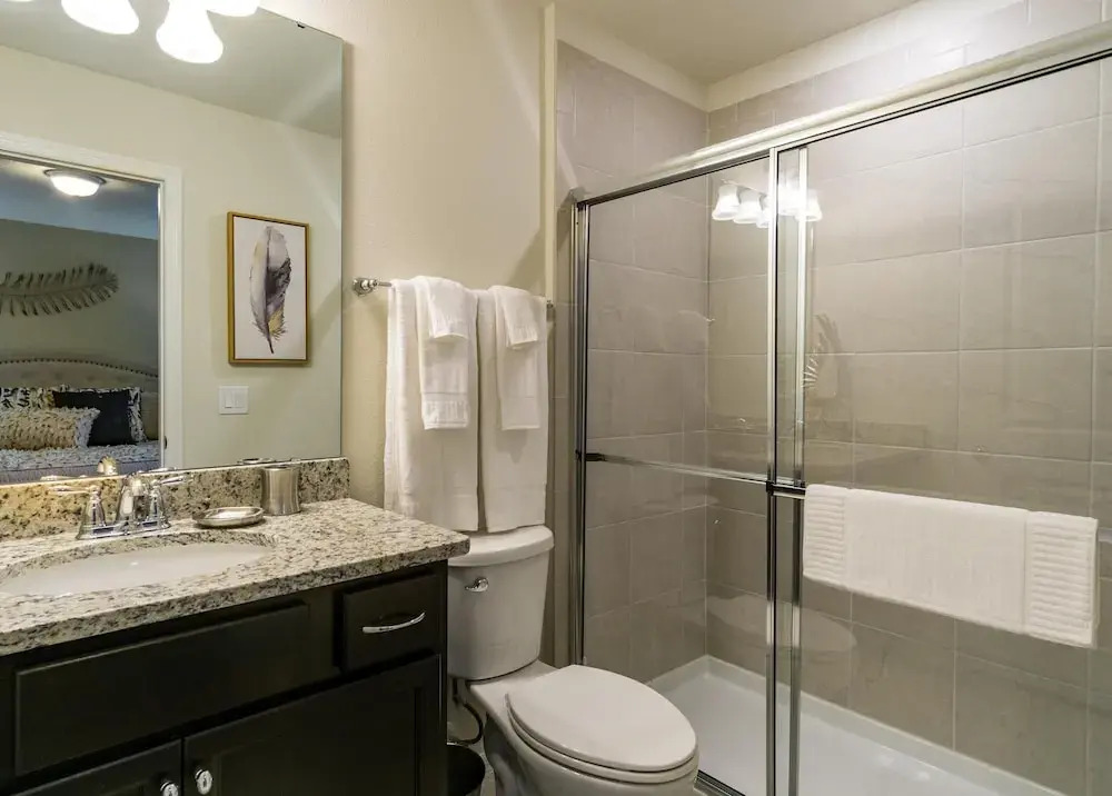 2260 LC - Windsor Island - 10 Bed Villa Heated Private Pool