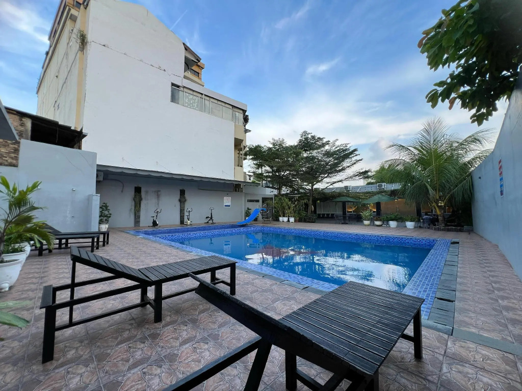 Antares Hotel